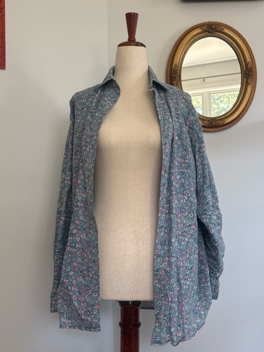 Women's Blue Floral Button-Down Shirt